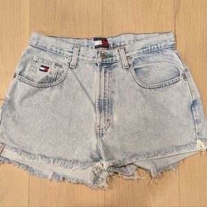 Vintage Tommy Hilfiger Women's Light Blue Denim Shorts